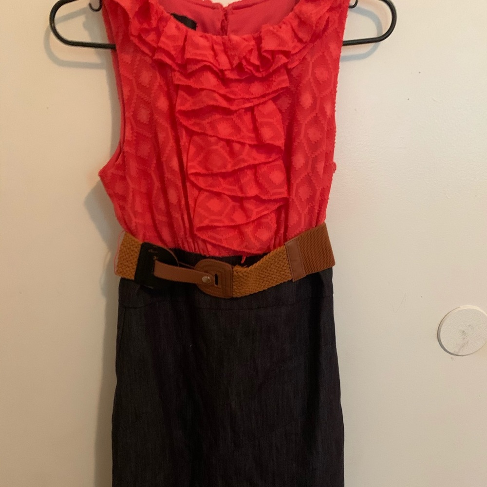 Beautiful slim ruffled top dress